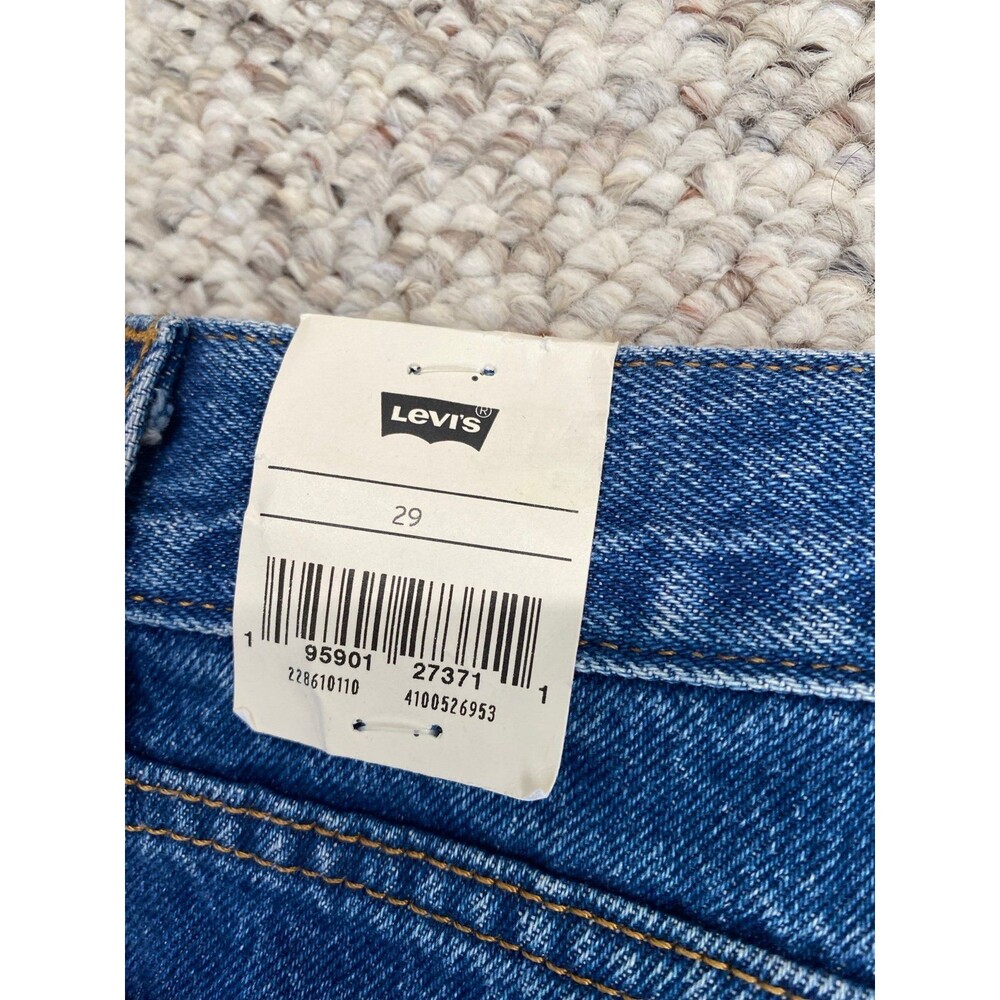 NWT Levi’s Wedgie Icon High Rise Ankle Jeans Tapered Leg Vintage Inspired 29 - Picture 8 of 12